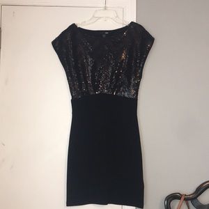 Sequins fitted dress
